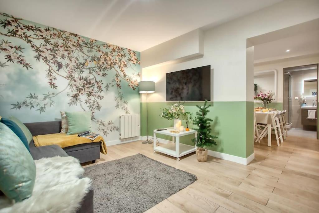 Amazing Apart New Bastille 3 Bedrooms 2 Bathrooms Paris Luaran gambar