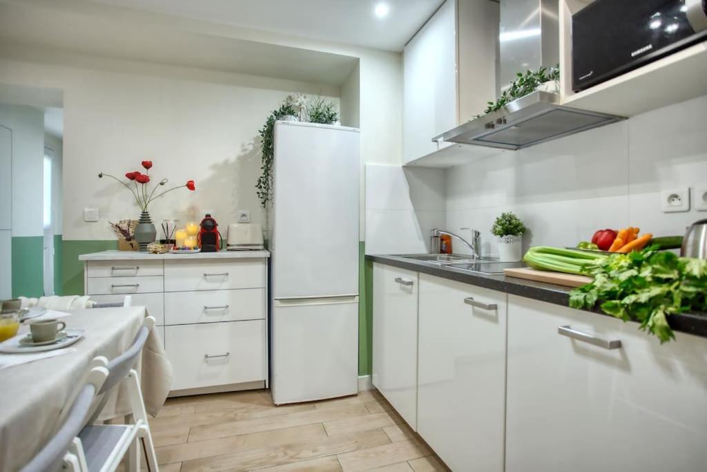 Amazing Apart New Bastille 3 Bedrooms 2 Bathrooms Paris Luaran gambar